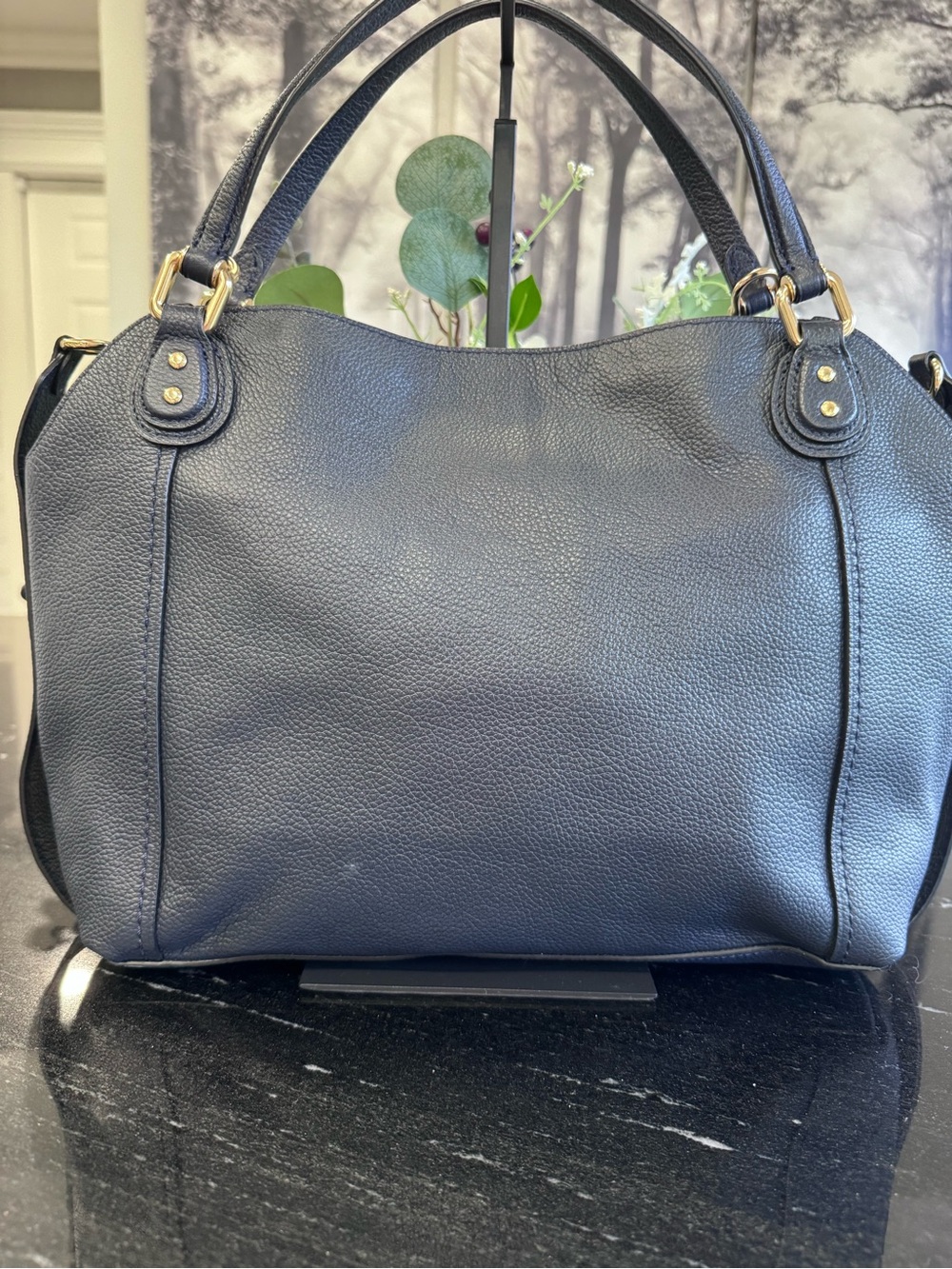 💙Coach Edie 31 Pebbled Leather Shoulder Bag Navy Blue Gold Hardware Crossbody - Picture 3 of 16